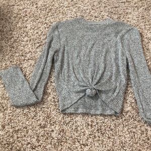 Grey, long sleeve crop top